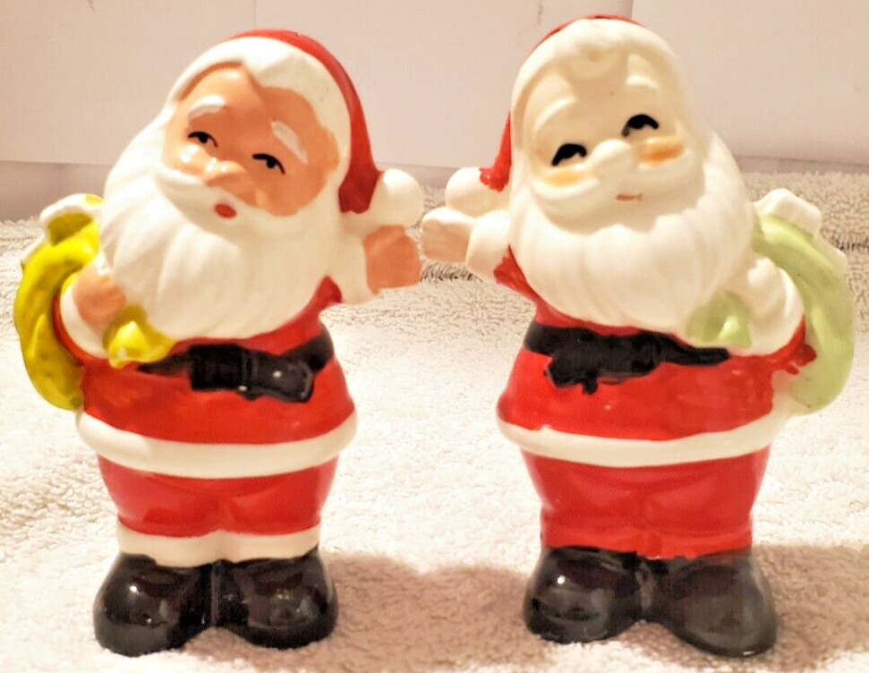 Santa Clause Claus Salt Pepper Shakers Christmas Holiday Winter