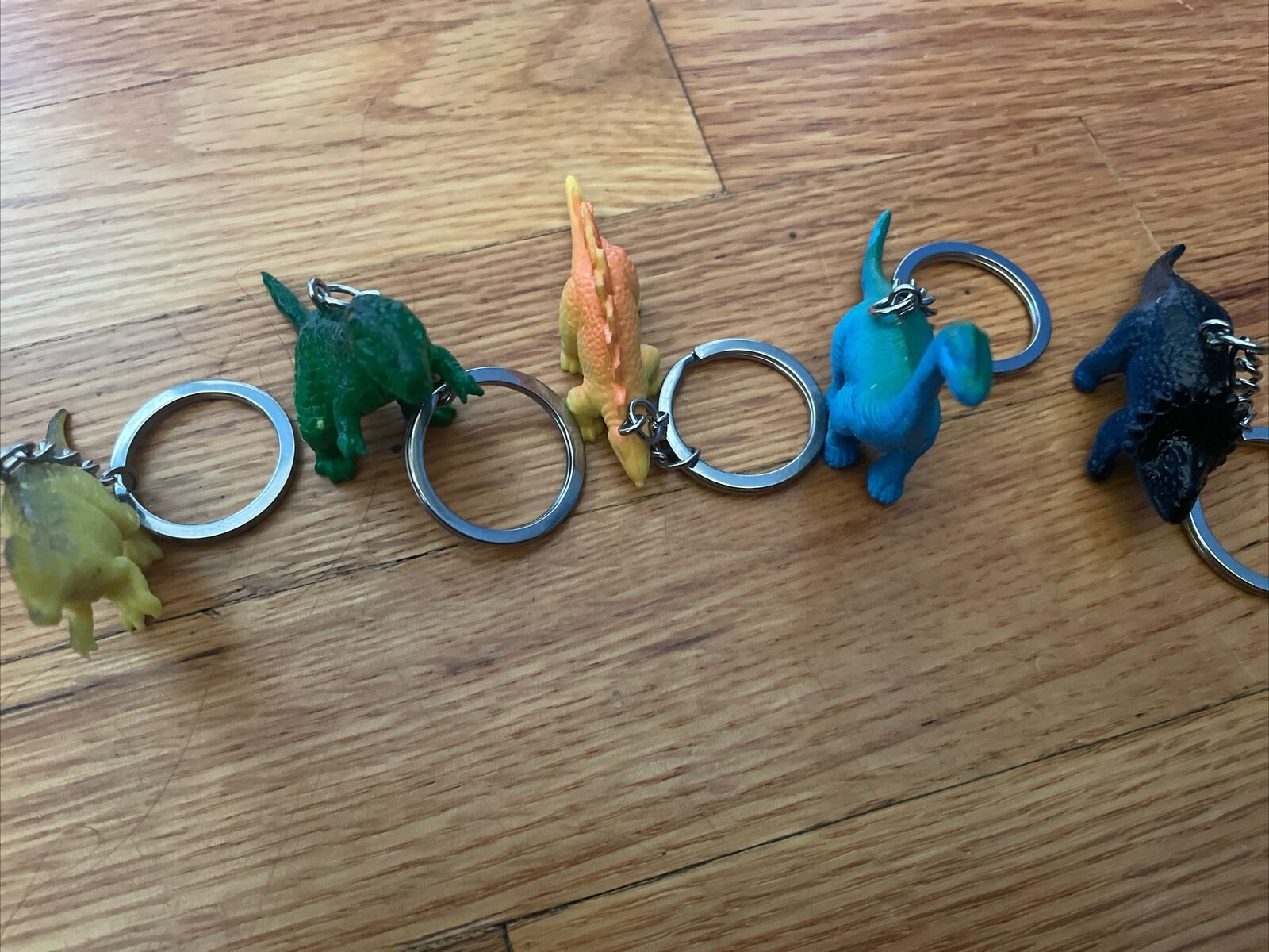 Lot Of 5 Dinosaur Figure Novelty Keychains