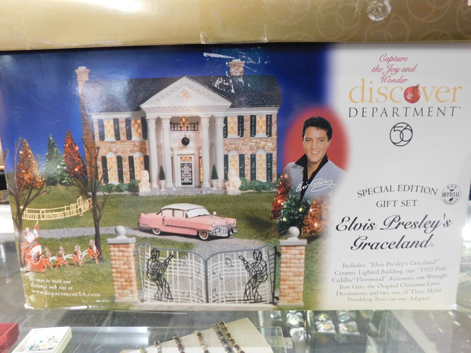 Elvis Presley’s Graceland Special Edition Set w/Box
