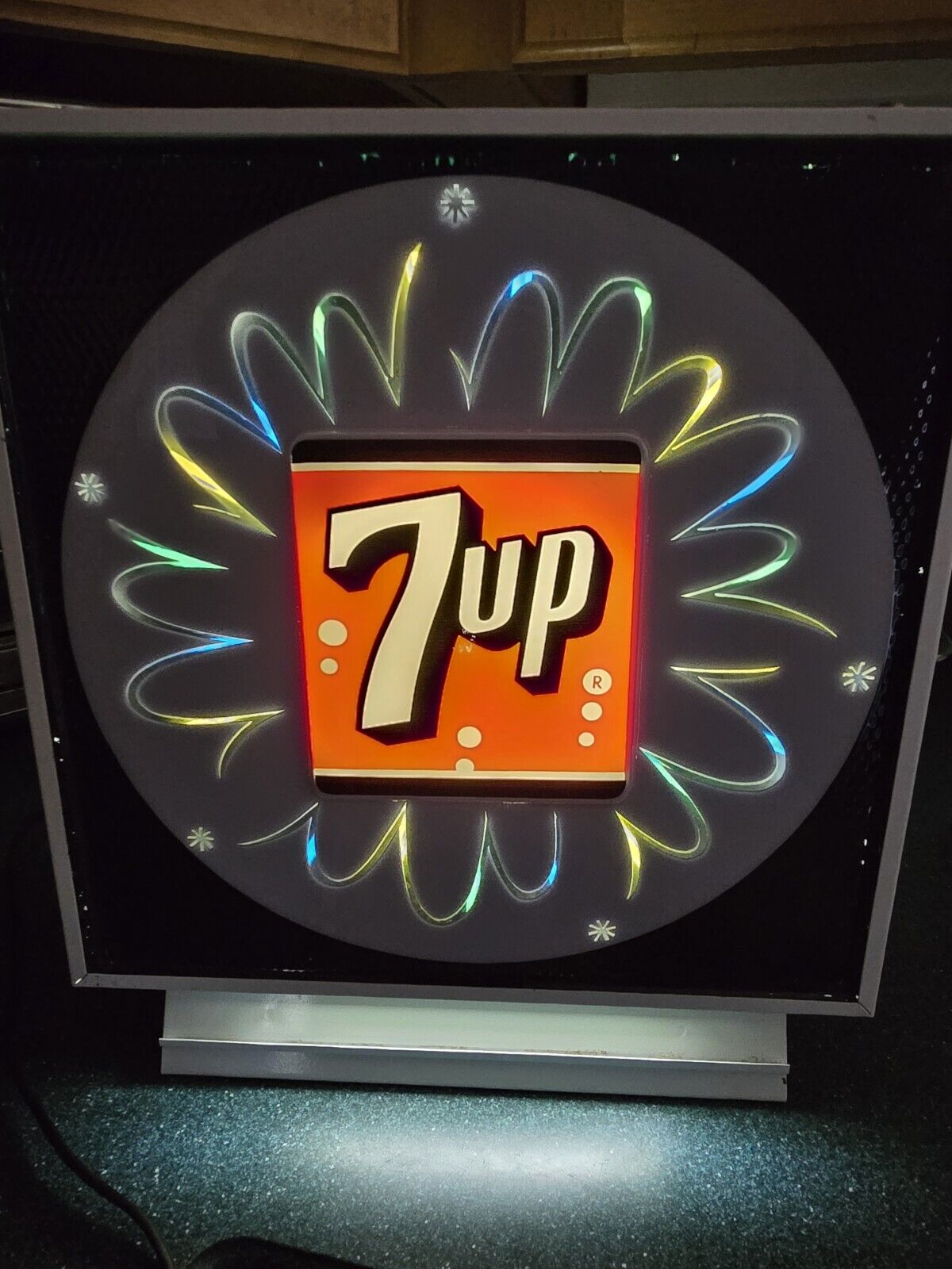Vintage 7 Up Light Up Motion Advertising Sign Display, Beautiful Condition 