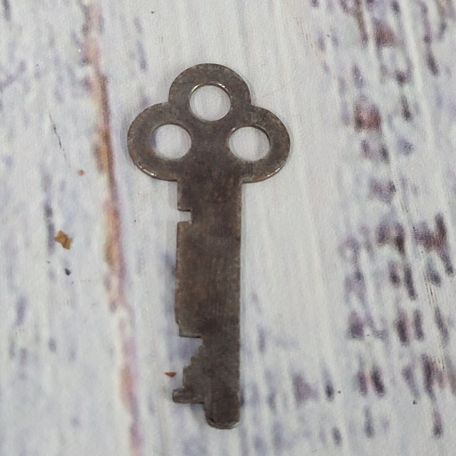 Vintage Antique Mosler Lock Co Cincinnati, OH Flat steel key