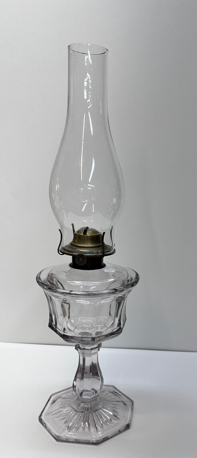 Antique P & A Mfg. Co. Waterbury Conn 8 Panel Oil Kerosene Lamp, Eagle Burner