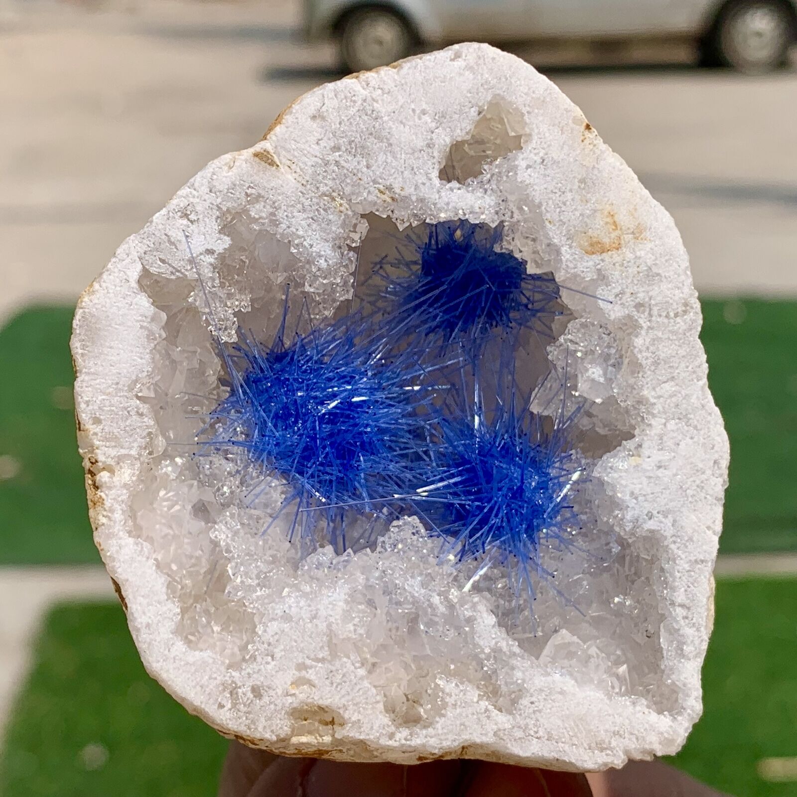 137G Rare Moroccan blue magnesite and quartz crystal coexisting specimen