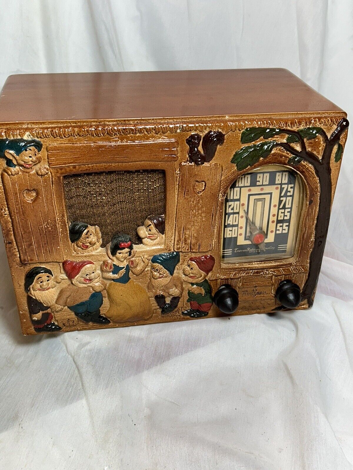 Vintage 1939 Snow White And The Seven Dwarfs Radio Emerson Works And Looks Great