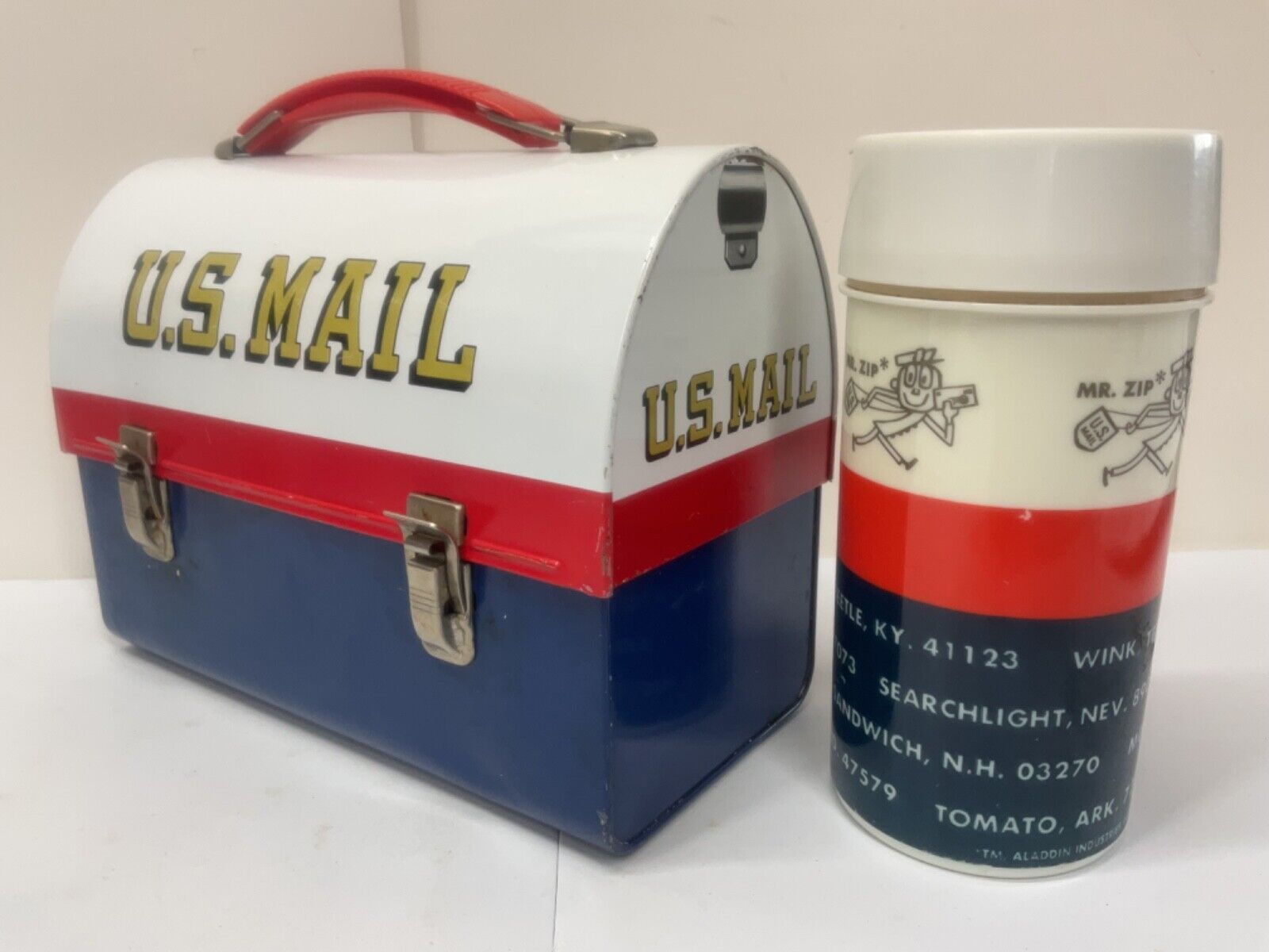 VINTAGE U.S. MAIL LUNCHBOX AND THERMOS