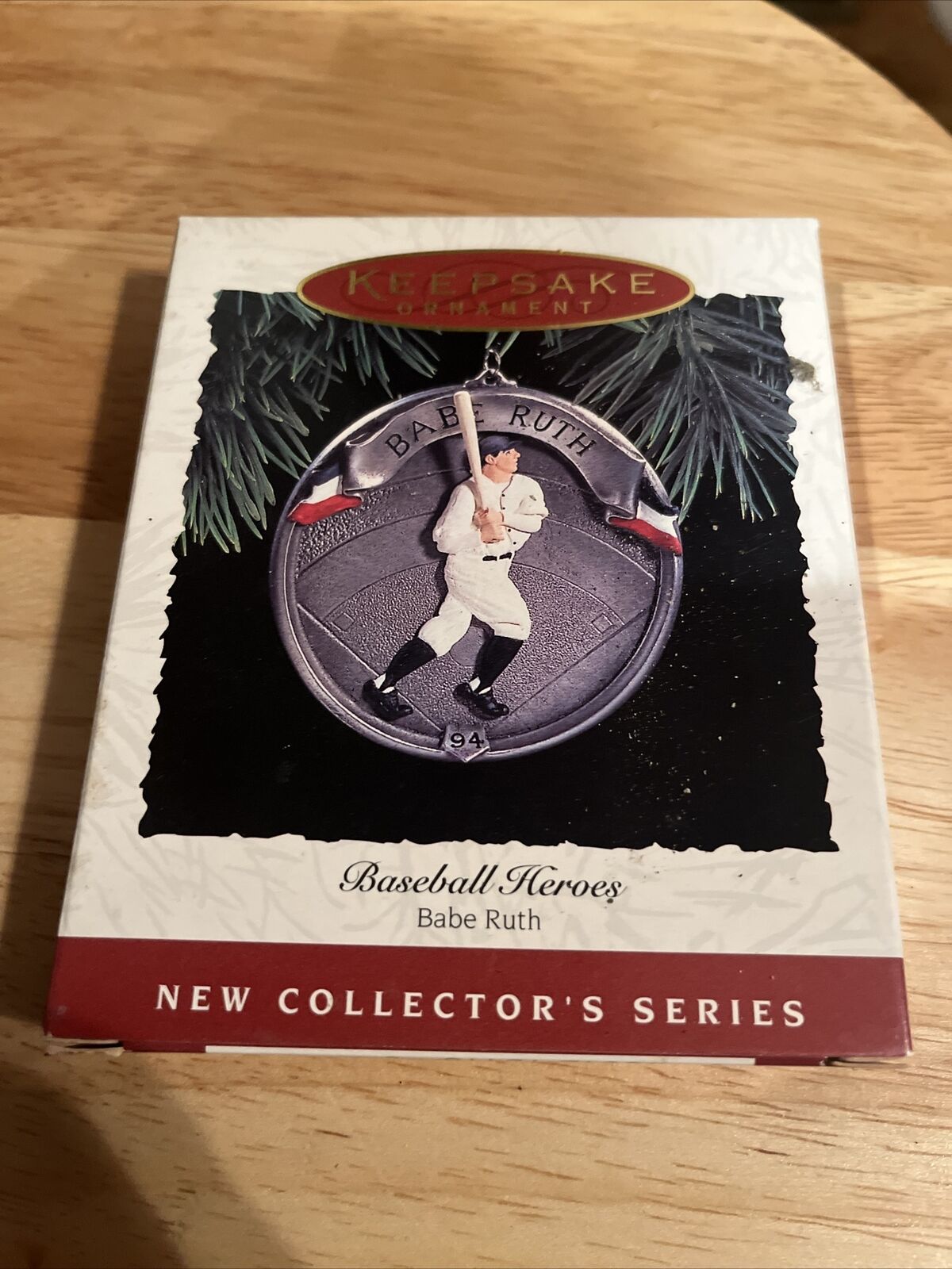 Vintage Hallmark \'Babe Ruth\' 1st Baseball Hero\'s Series Ornament New In Box