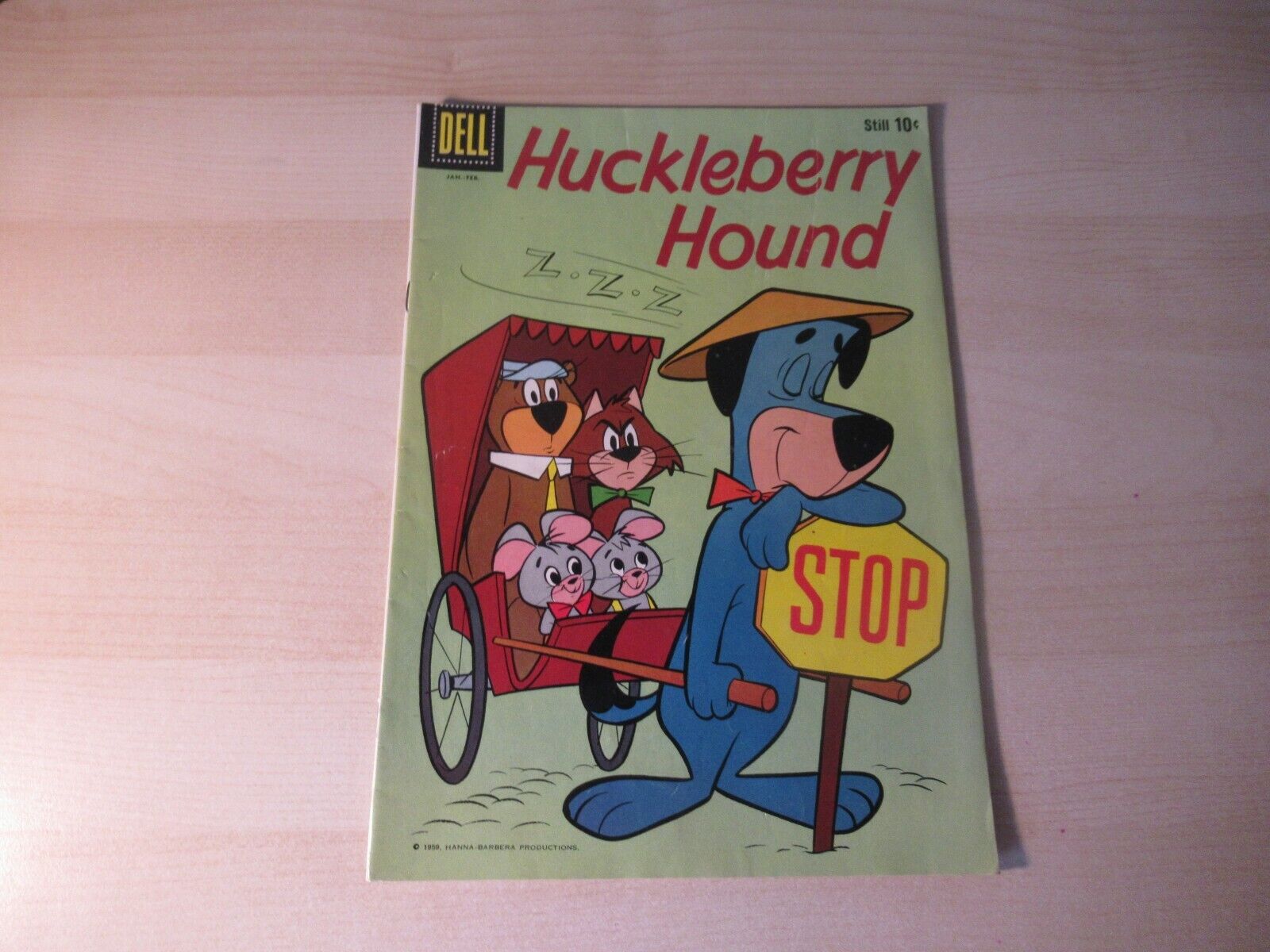 HUCKLEBERRY HOUND #3 (#1) DELL SILVER AGE HIGHER TO HIGH GRADE NICE LOOKING BOOK