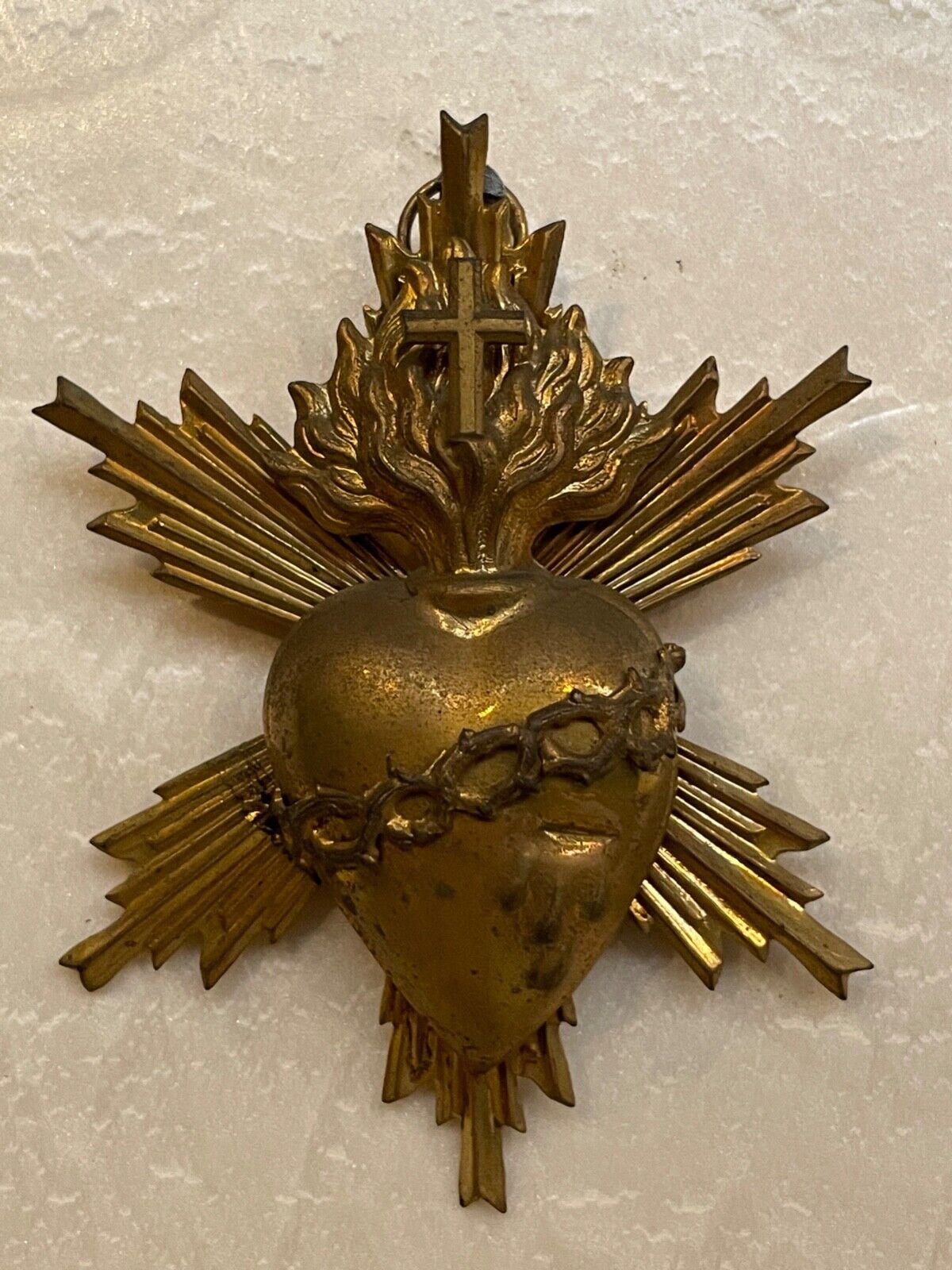 SALE ANTIQUE 19TH CENTURY GILDED BRASS FRENCH SACRED HEART EX VOTO 2.952 H