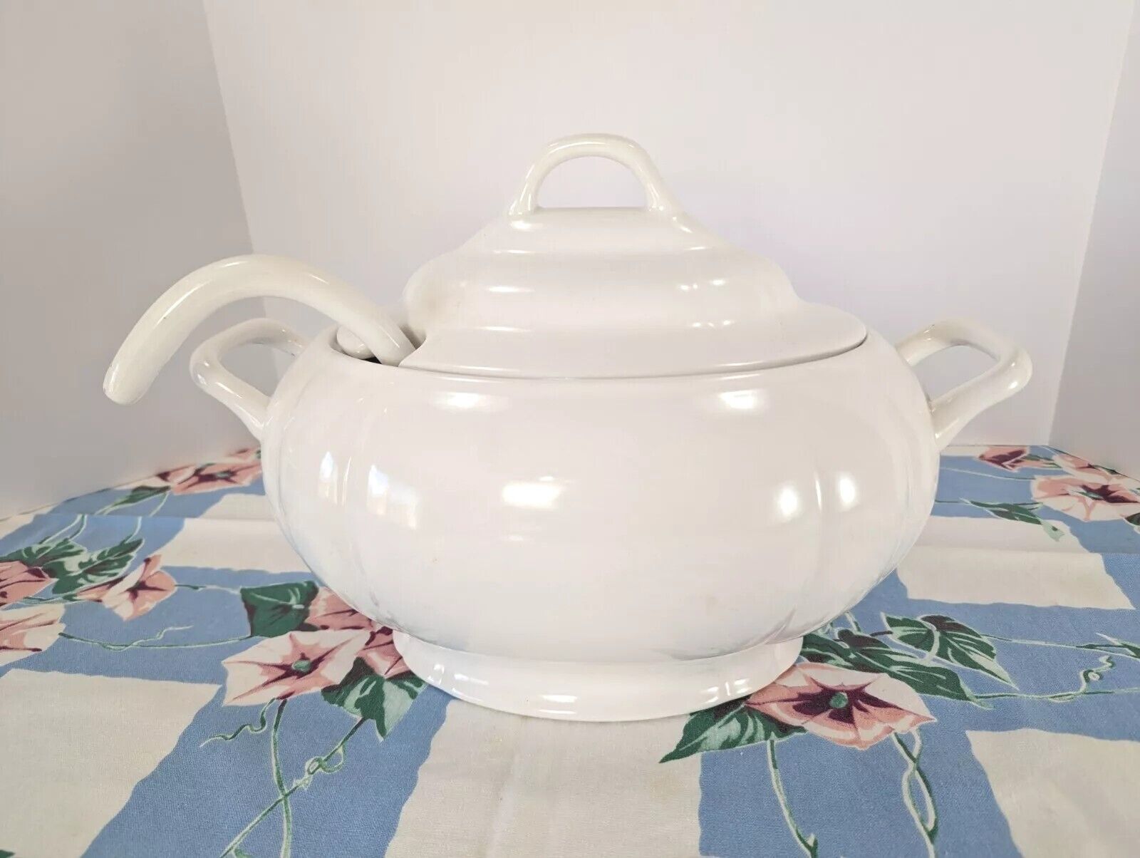 Vintage Totally Today Large White Soup Tureen With Ladle