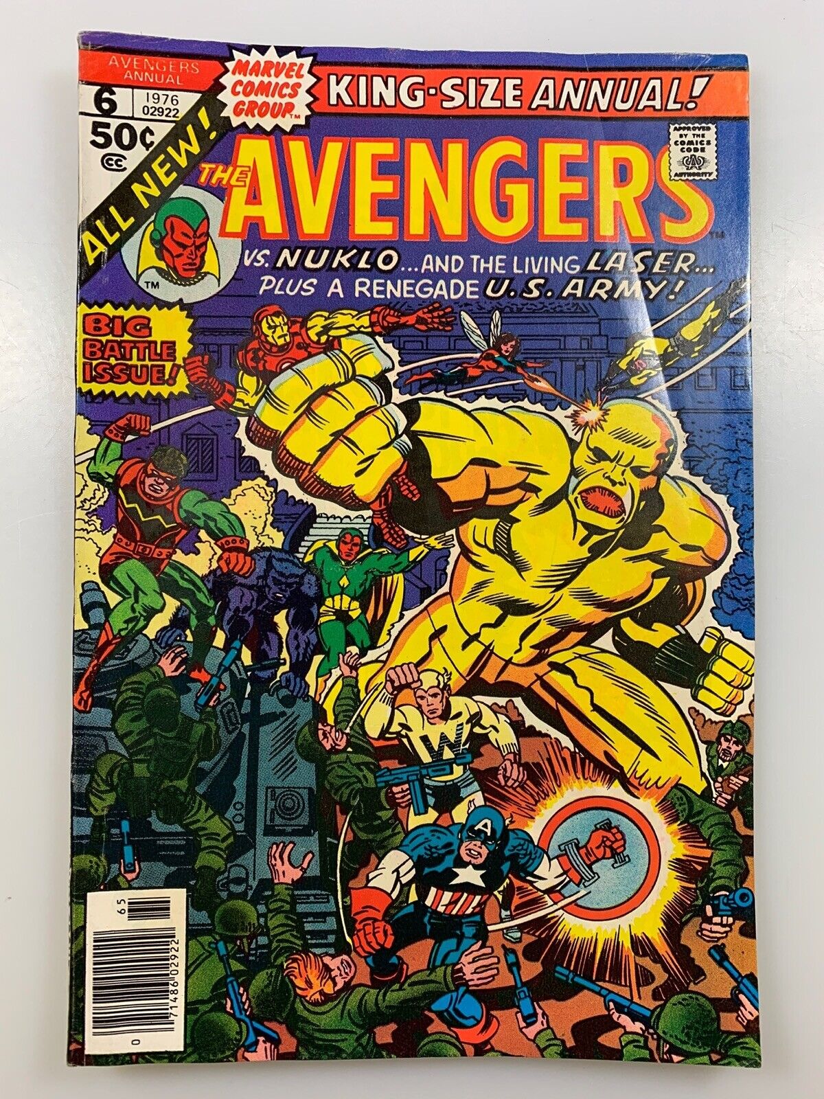 AVENGERS KING-SIZE ANNUAL #6: No Final Victory 1976 NUKLO / LIVING LASER COMICS