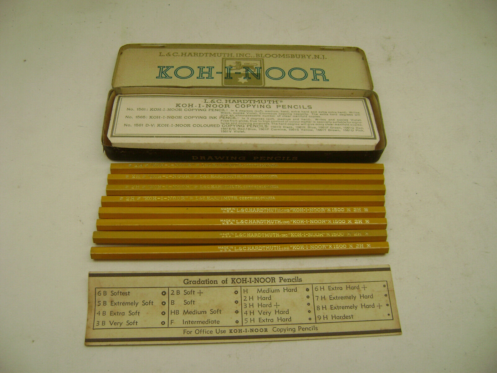 8 KOH-I-NOOR DRAWING PENCILS 1500/2H NEW IN BOX E