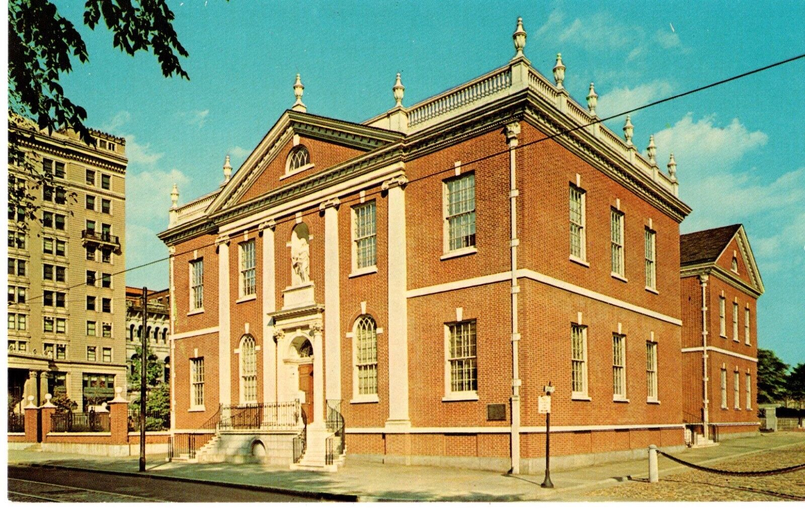 Benjamin Franklin\'s Library, Philadelphia, PA Postcard