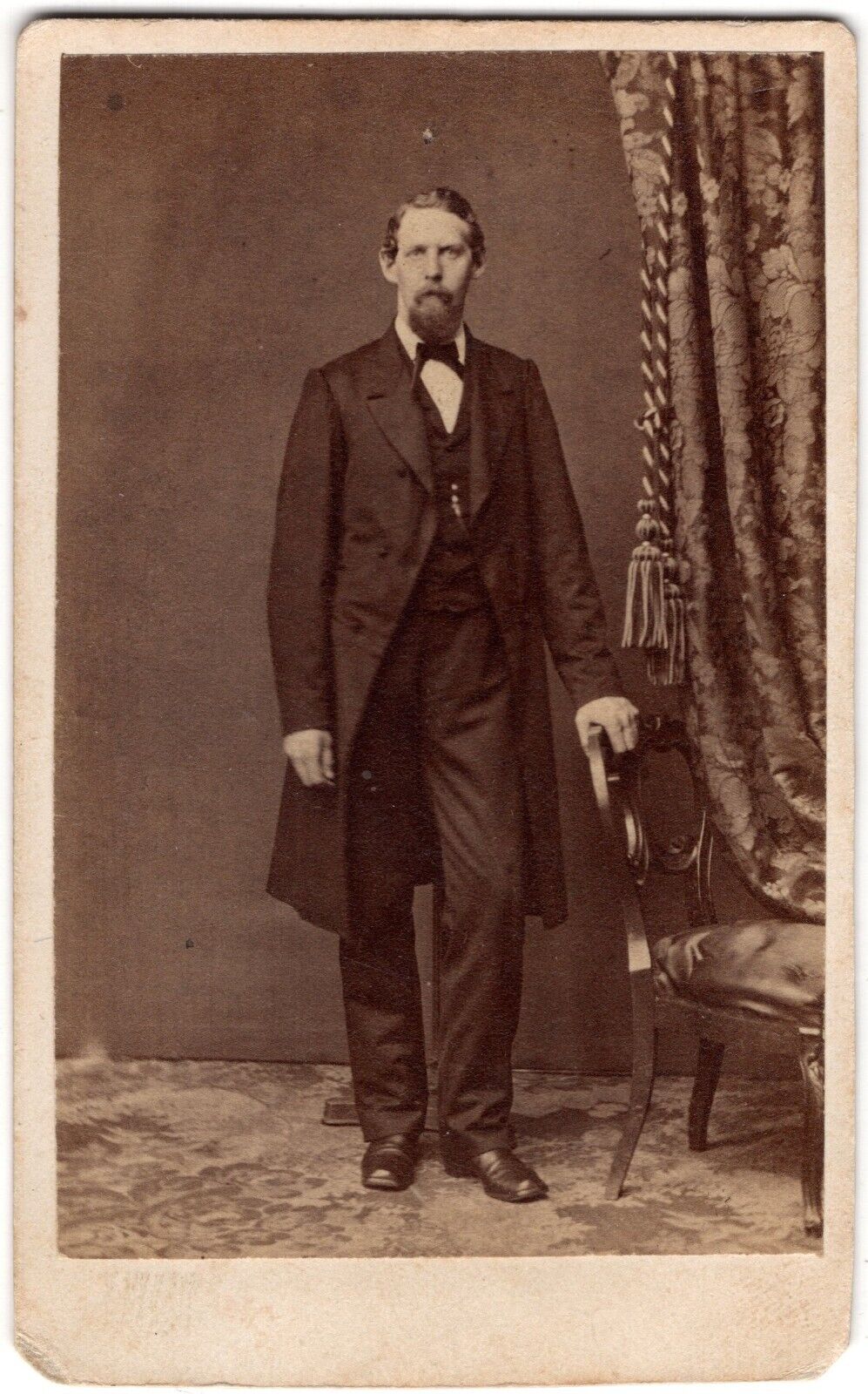 1862 CDV B.R. SWIFT BEARDED MAN IN SUIT NAMED CIVIL WAR ERA