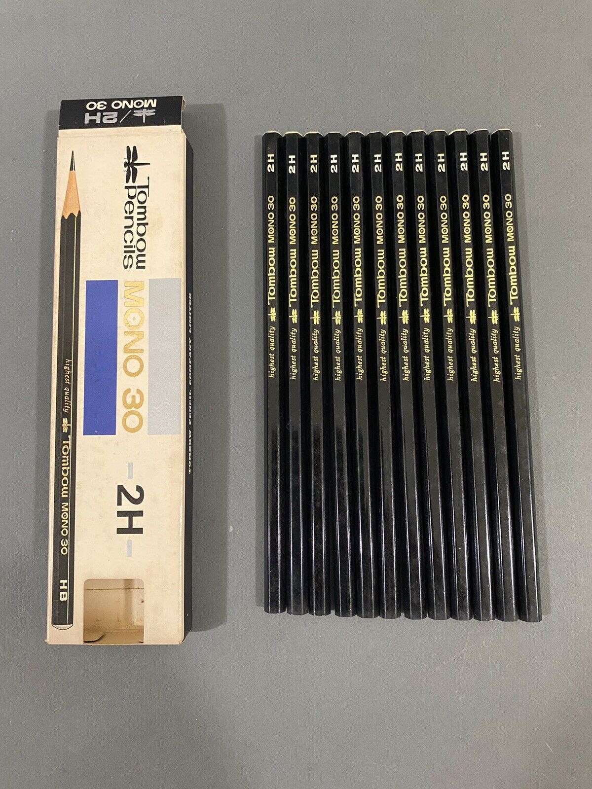 12 Japanese Vintage Pencil Tombow EARLY MONO 30 NOS NEW 2H JIS