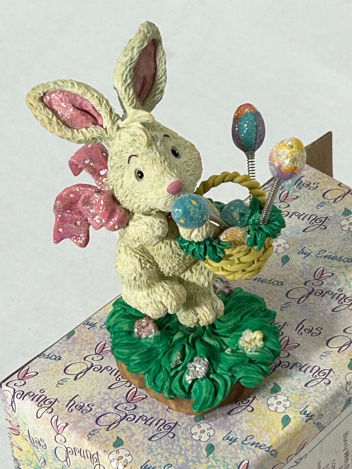 Enesco Bunny with Basket of Eggs Figurine 1995 Spring Has Sprung Vintage