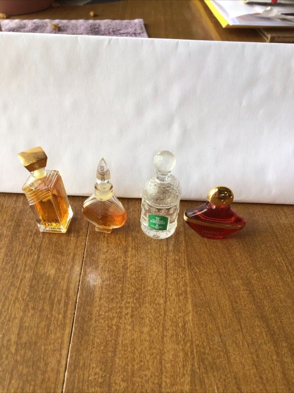 Mixed Lot Of Vintage Mini Guerlain Parfums 