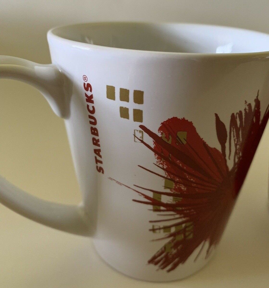 Starbucks Coffee Cup Mug 2014 Christmas Poinsettia Red/Gold Ceramic 