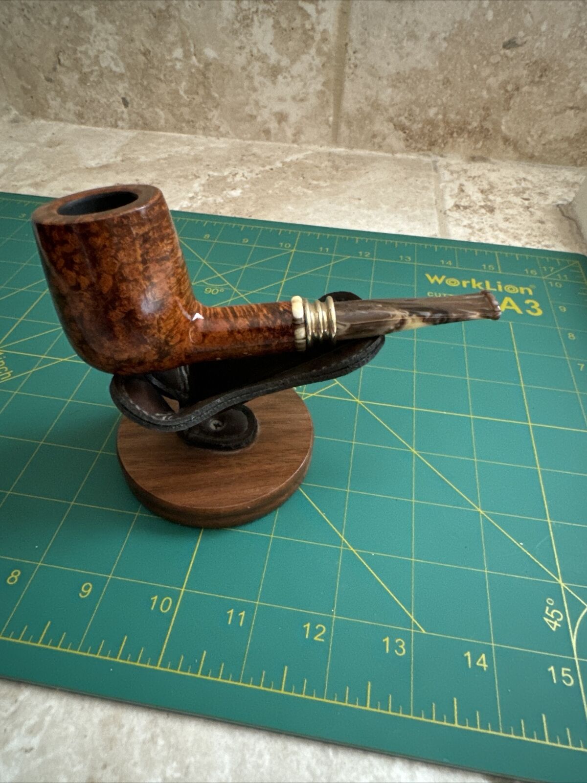 Neerup 3 Tobacco Pipe Classic Amazing Grain Excellent Condition 9mm