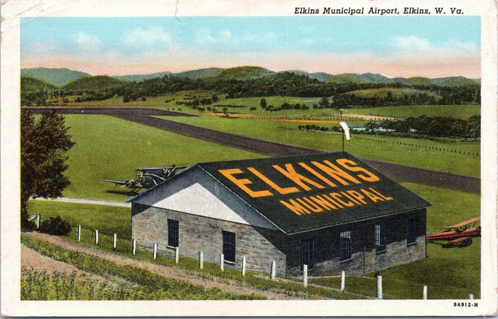 Municipal Airport, Elkins, West Virginia - 1939 linen Postcard - Airplanes