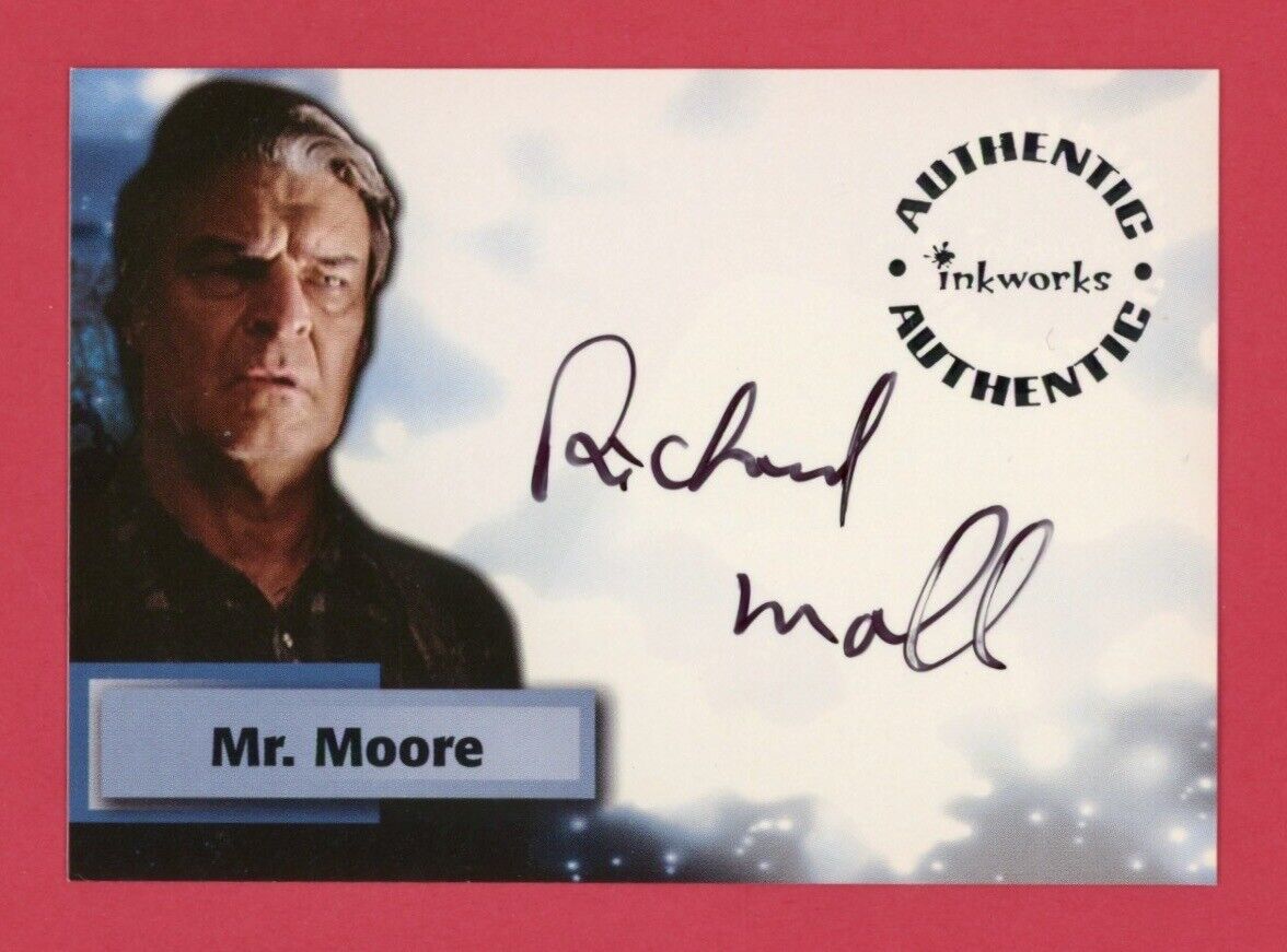 Richard Moll as Mr. Moore Auto 2002 Inkworks Smallville #A15 Autograph Card