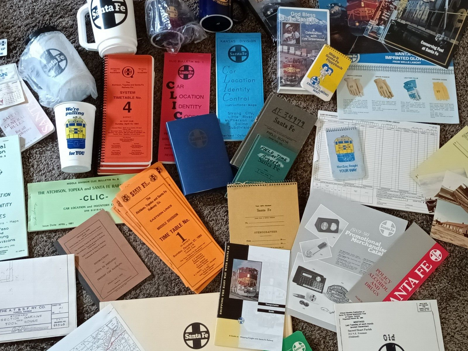 Santa Fe Railroad Atchison, Topeka Train Lot Cups, VHS, Maps, Manuals, Etc.
