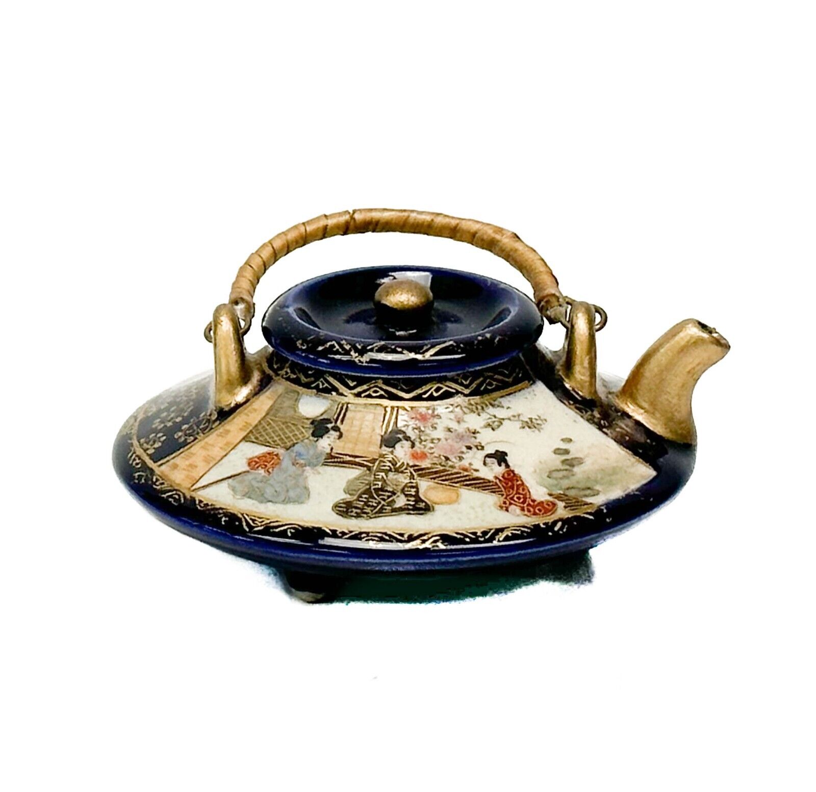 Tomo Japanese Satsuma Hand Painted Miniature Porcelain Teapot Early Meiji