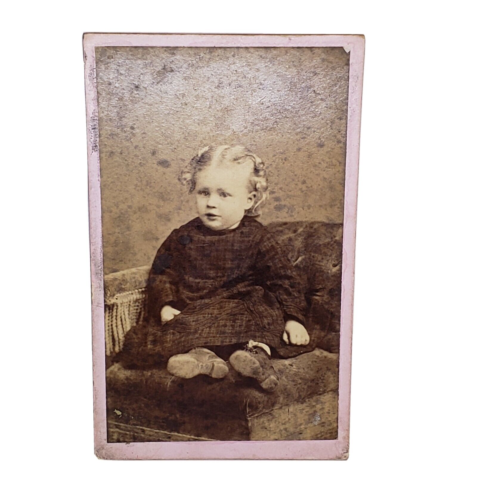  Carte De Visite c.1880s - Curious Baby - Hastings, White, Fisher-Iowa CDV Photo