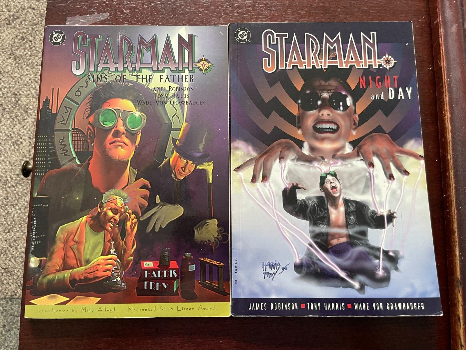 Starman Vol 1 and 2 Sins of the Father Night and Day DC Comics Robinson Used