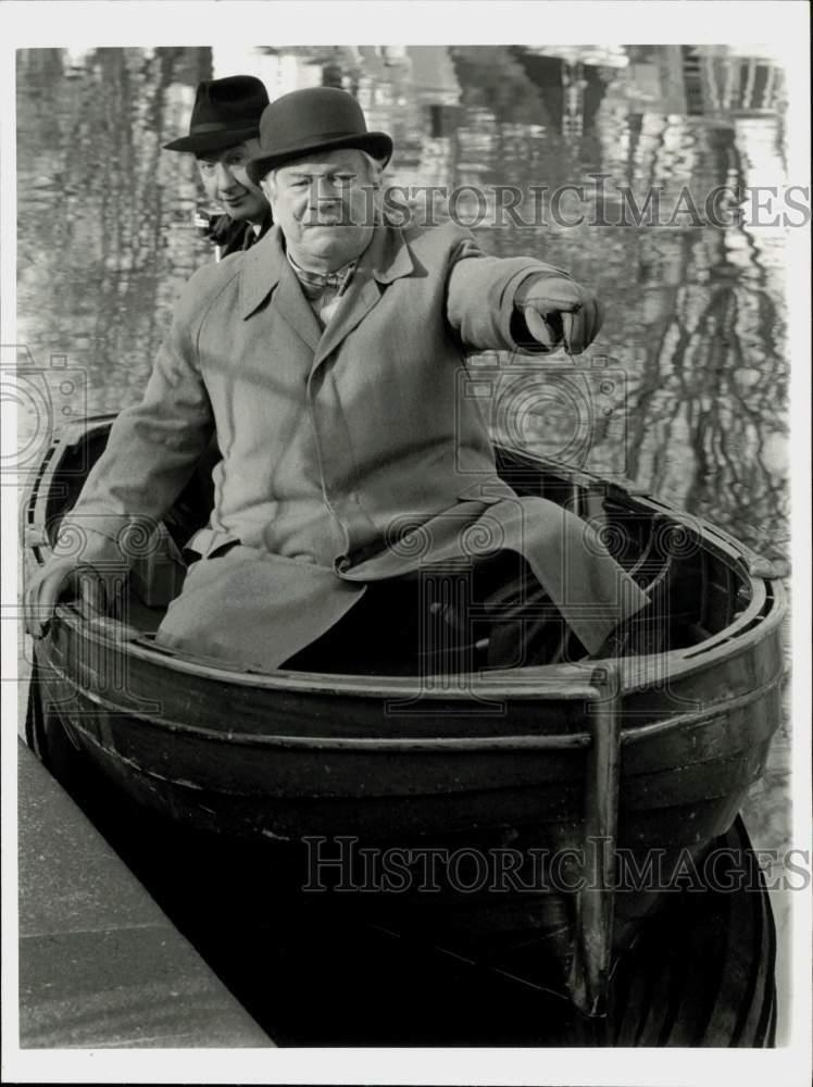 1985 Press Photo Peter Ustinov, Jonathan Cecil in Agatha Christie\'s 13 at Dinner