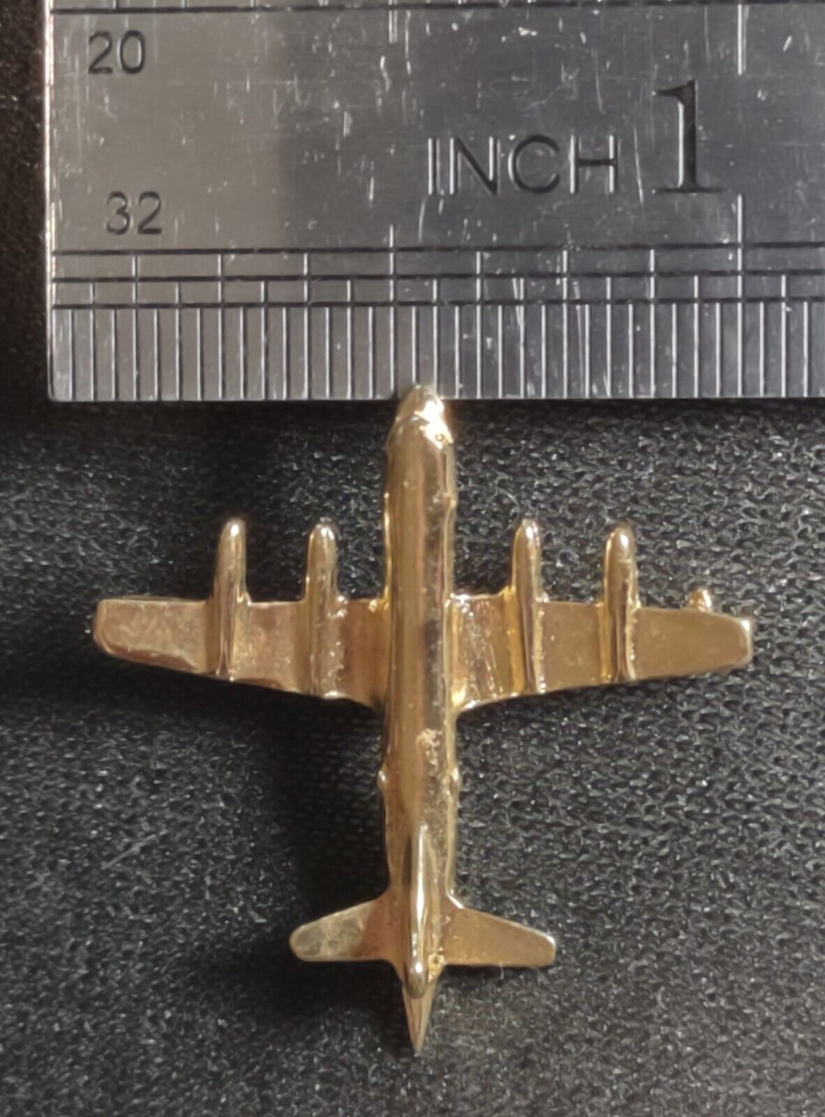 Lockheed P-3C Orion Aircraft  Gold Lapel Pin