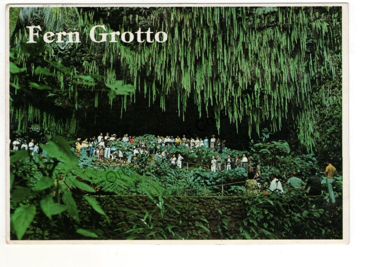 Fern Grotto KAUAI Hawaii Hawaiian Islands Wailua River Postcard Posted 1993