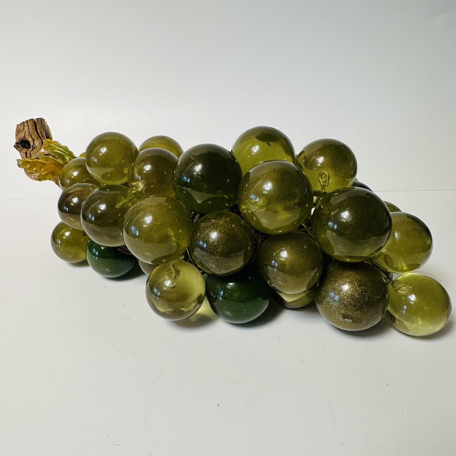 MCM VTG Acrylic Lucite (45) Green Grape Cluster on Drift Wood Sculpture 17.5”