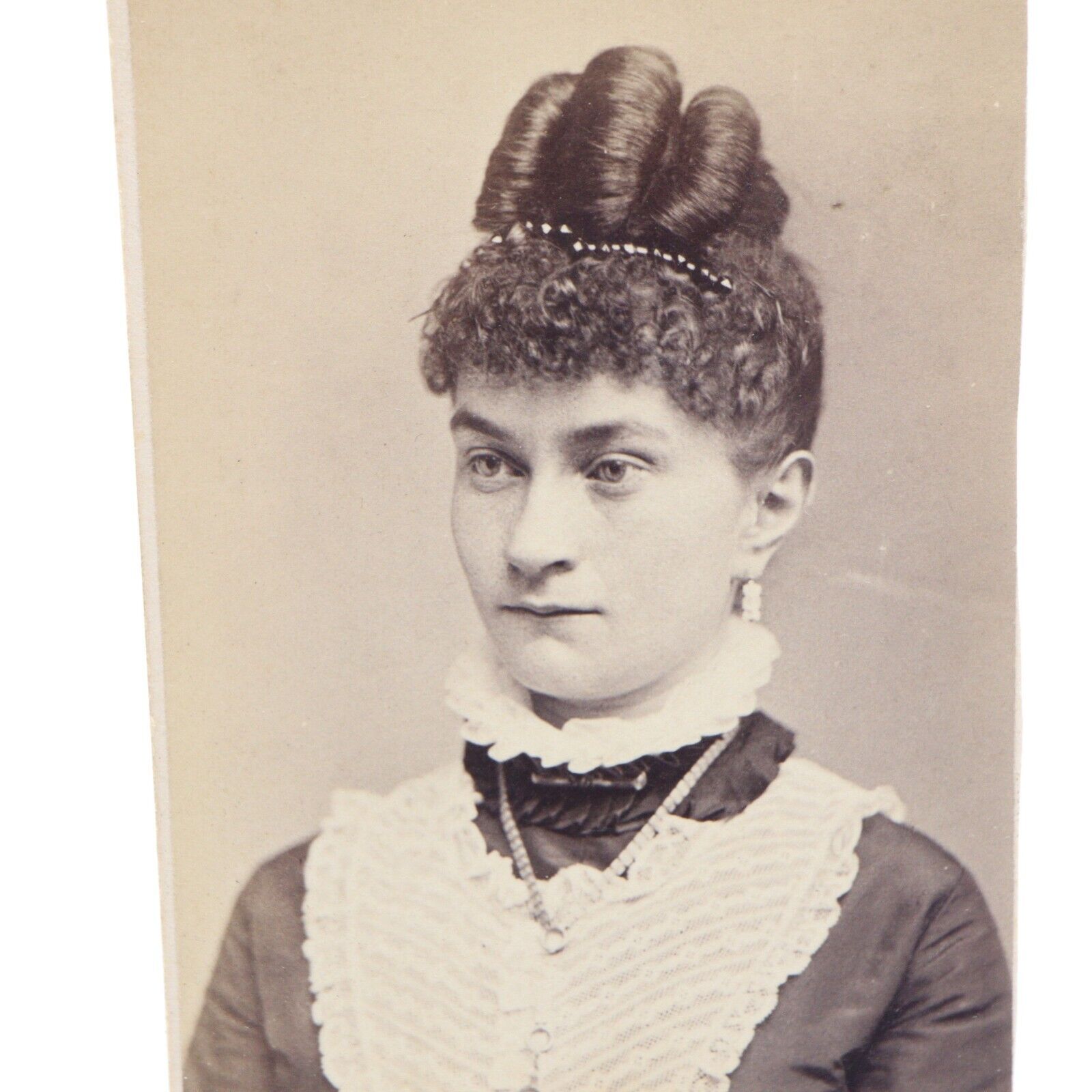 Antique Victorian CDV Photo Beautiful Young Damsel Hair Up Boston MA Hatstat