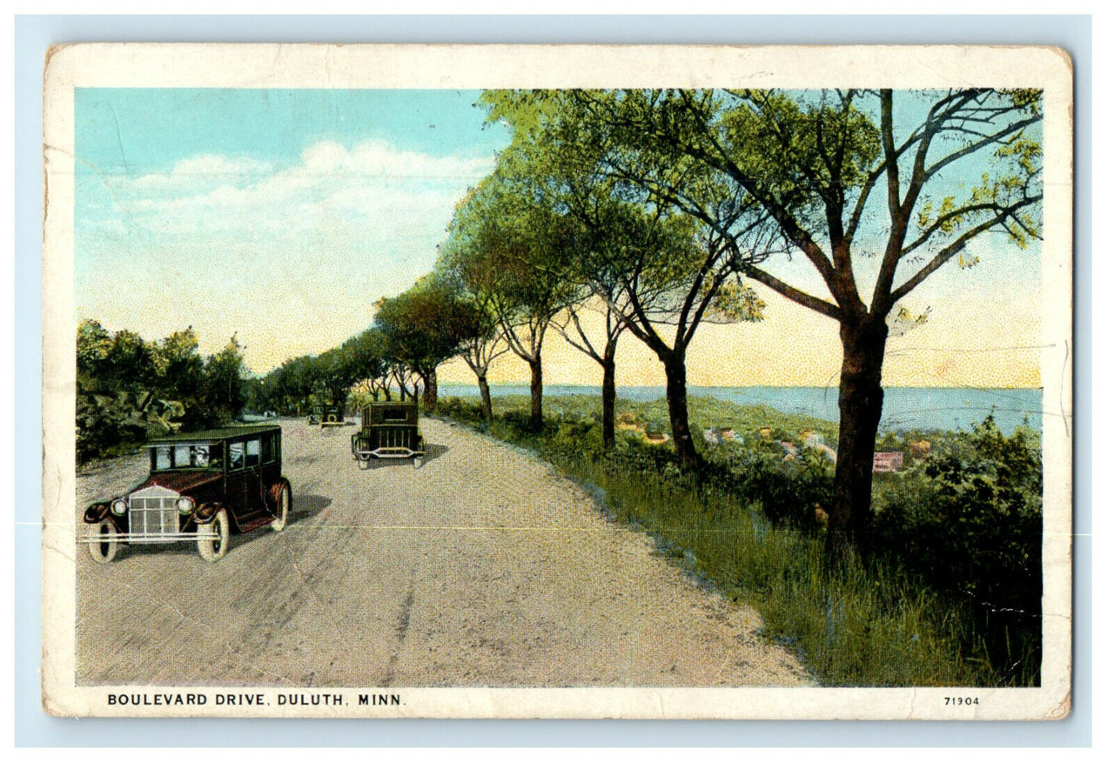 1939 Two Cars in Boulevard Drive Duluth Minnesota MN Vintage Postcard