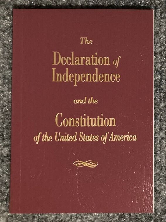Declaration of Independence - Constitution of The United States - Pocket Book