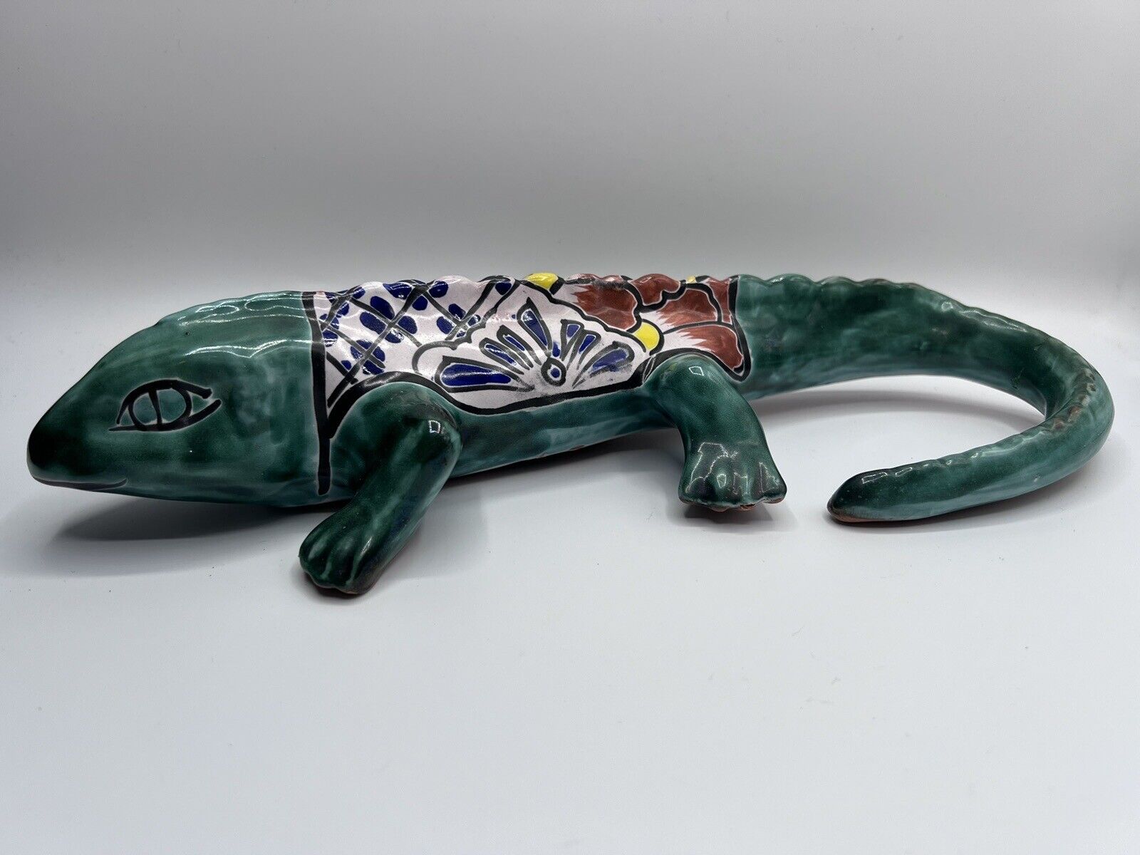 Vintage Mexican Folk Art Ceramic Terracotta Hollow Iguana Lizard 11 Inches