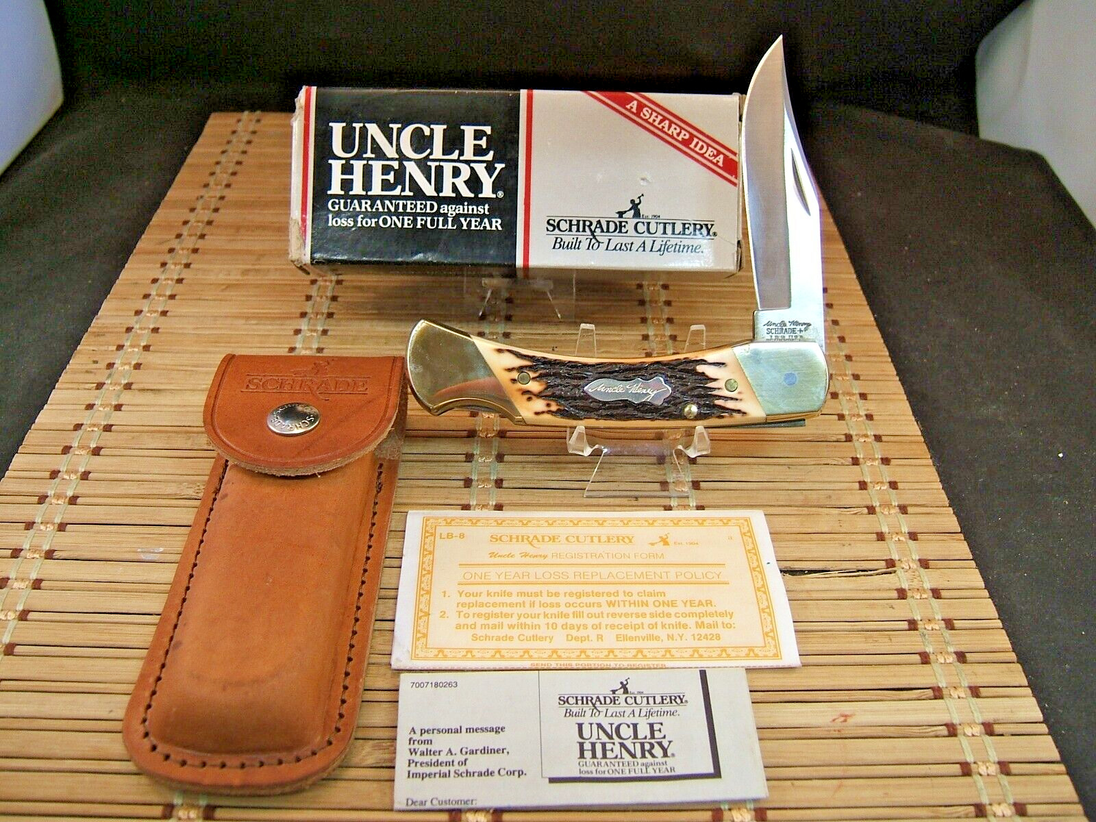 SCHRADE UNCLE HENRY LB8 PAPA BEAR USA VINT. LOCKBACK KNIFE, SHEATH, BOX & PAPERS