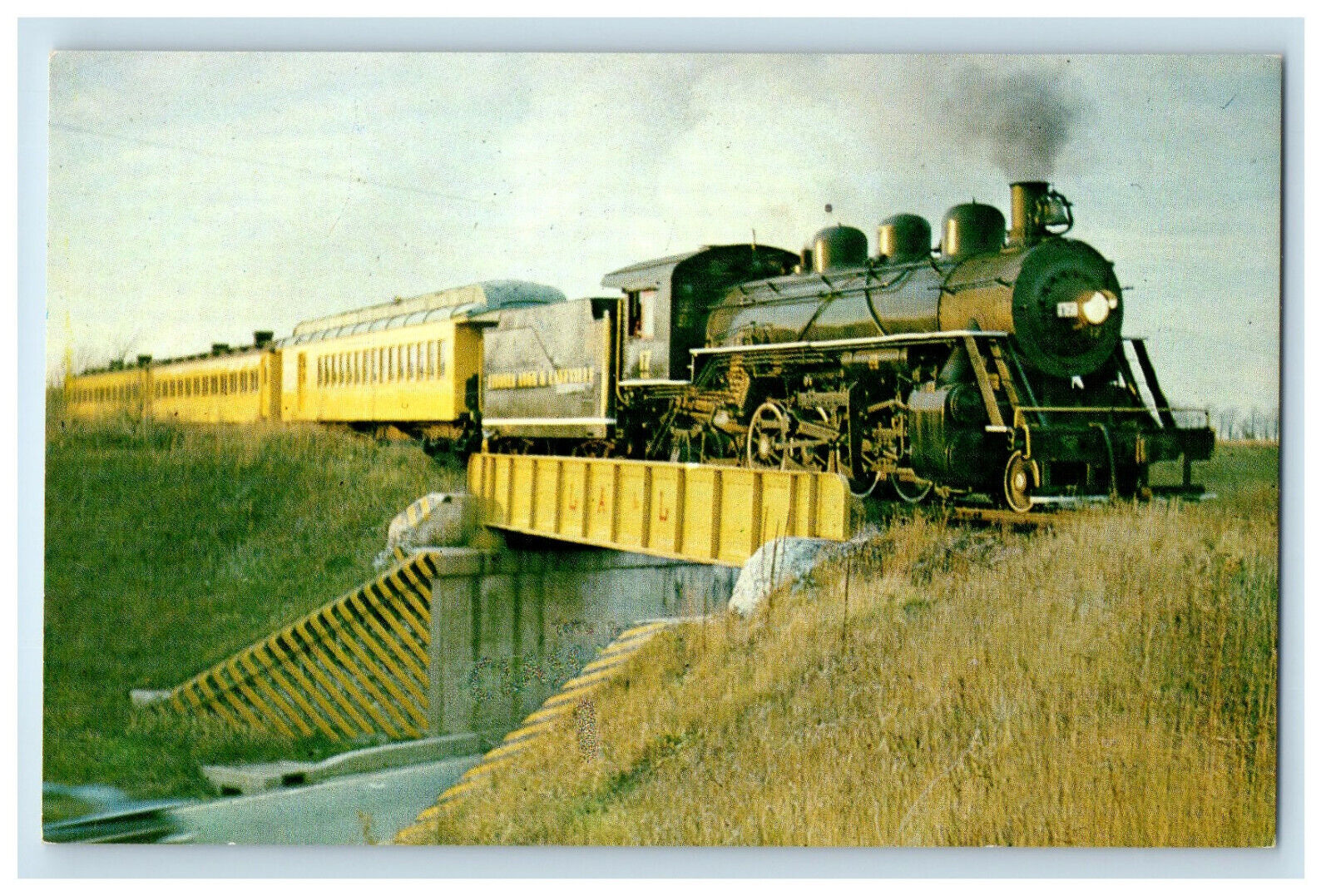 c1950s Livonia, Avon and Lakeville Railroad, Livonia New York NY Postcard