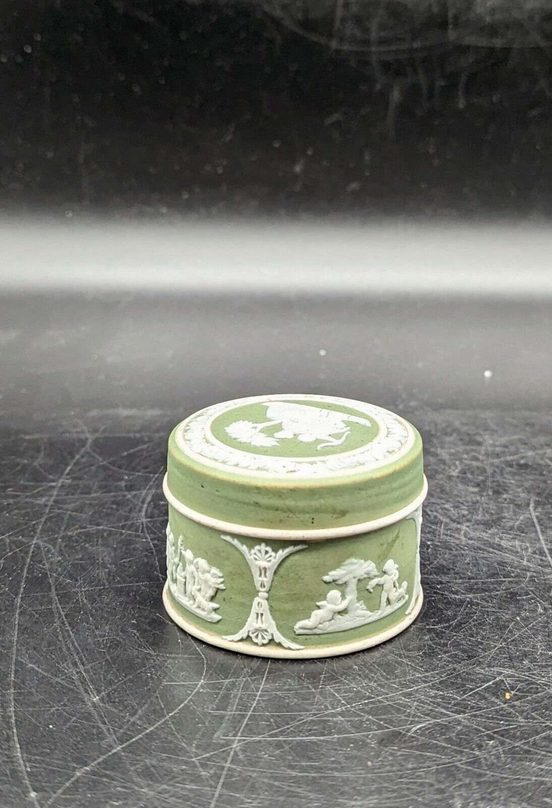 Antique Wedgwood Sage Green Drip Jasperware Lidded Round Trinket Box 1.25\