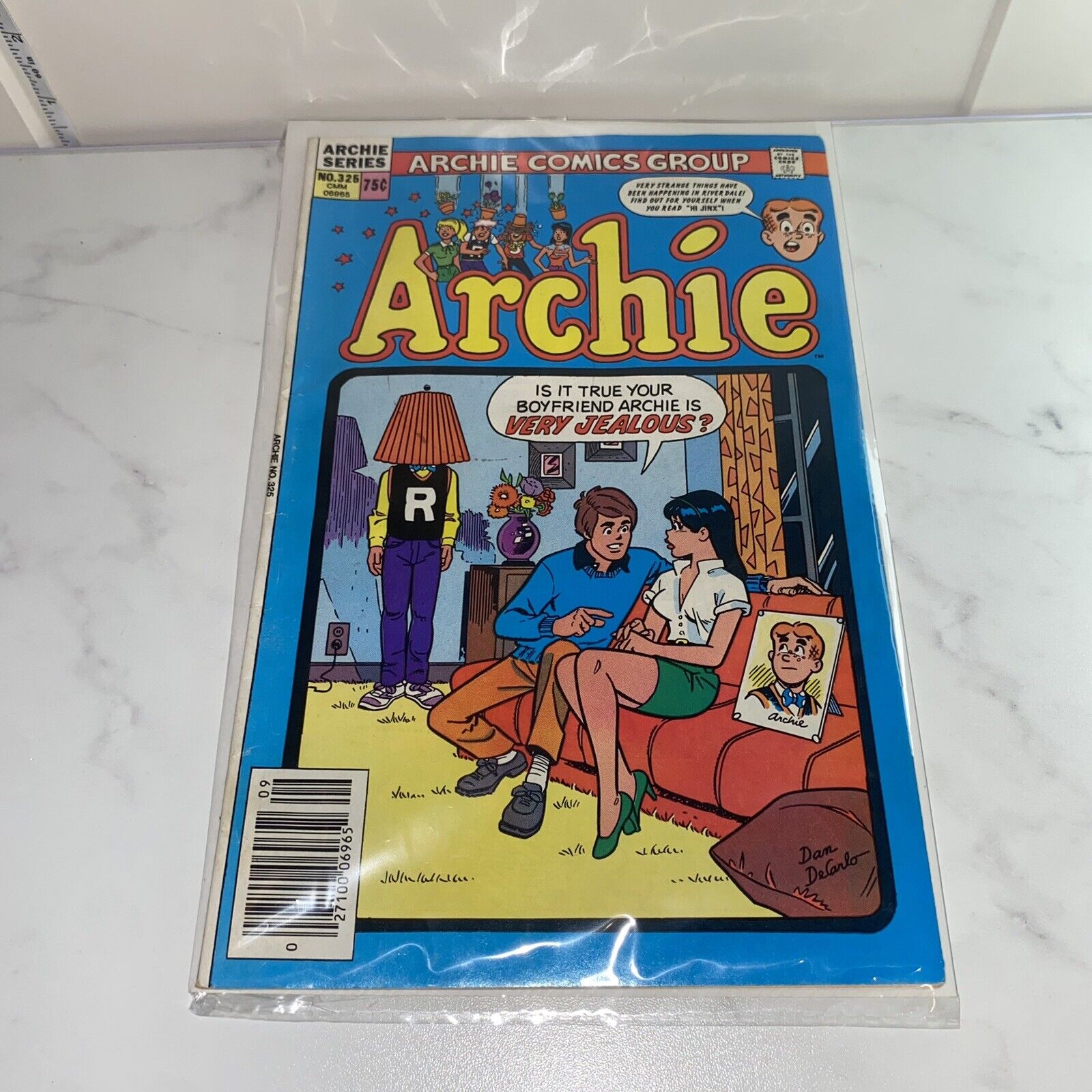 Archie Comic Book #325 September 1983