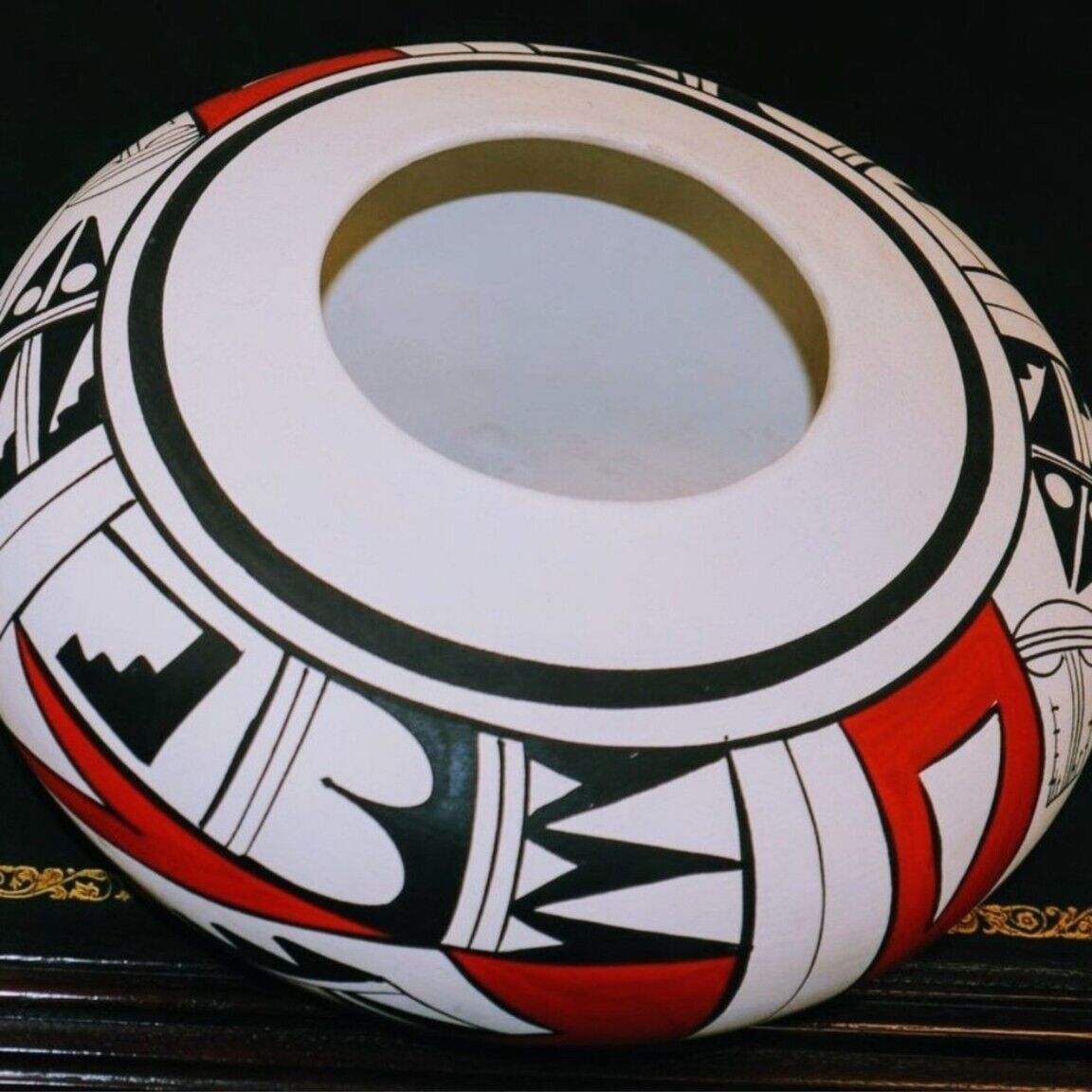 Hand-painted Southwest Pottery Artist Signed