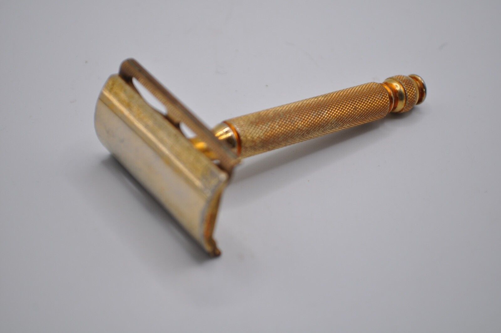 Vintage Gillette Razor Gold Toned US Patent Off Made in USA No Date Code