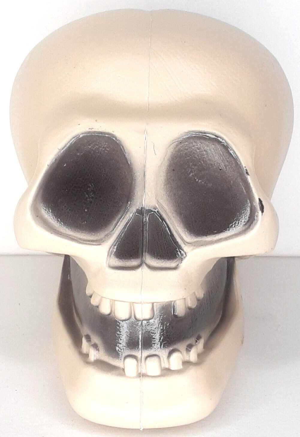 Halloween Skull Human Skeleton Prop Gray Plastic Vintage Spooky Decor