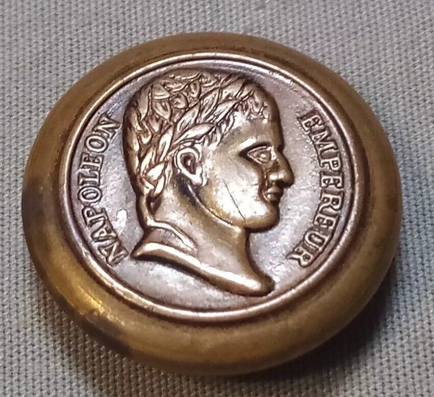 Vintage Brass Tone Napoleon Bust Metal Shank Relief Picture Button Figural 