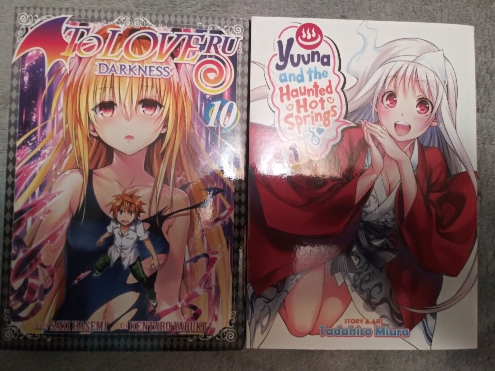 2x English Manga Yuuna and the Haunted Hot Spring Vol 1 ToLoveRu Darkness Vol 10
