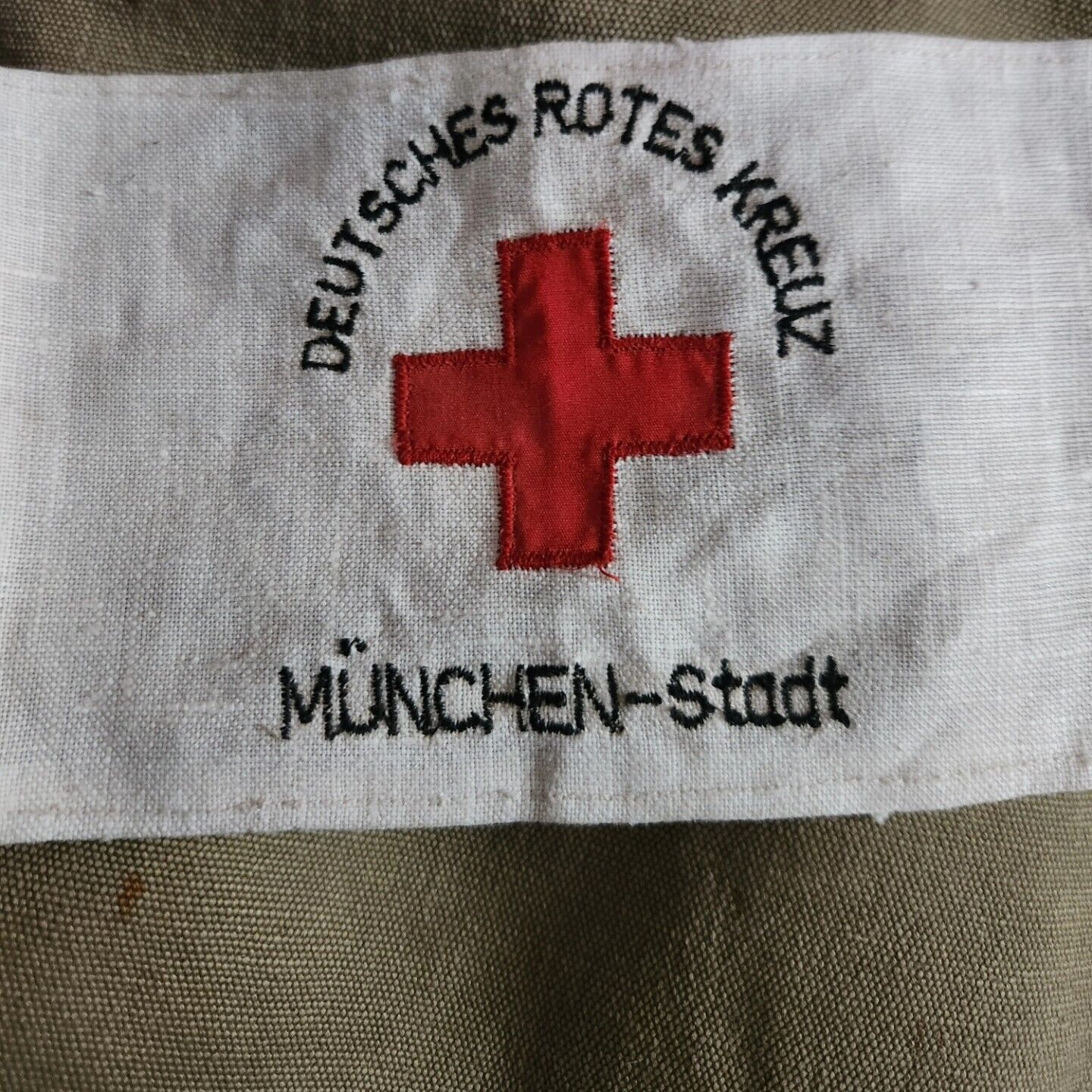 German WWII Red Cross Armband - Deutsches Rotes Kreuz. US Shipping Only 