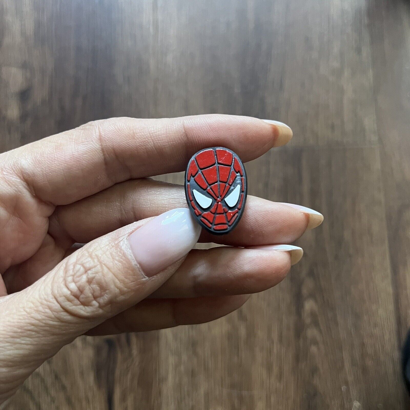 Vintage Marvel Spider-Man Head Promo Pin 1992 Pinback badge Spiderman 90s Comics