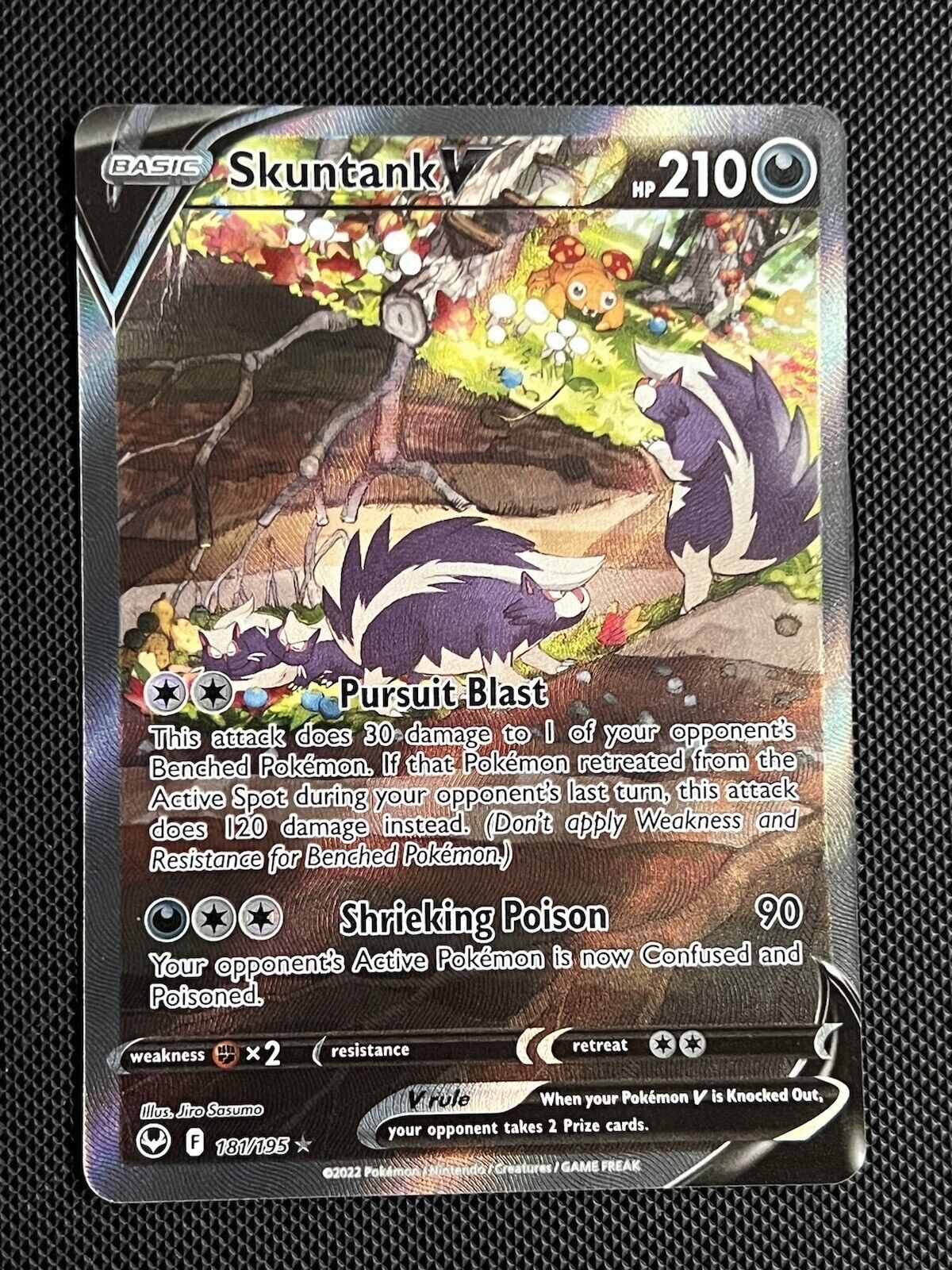 Pokemon Card - Skuntank V 181/195 Silver Tempest Alt Art - Mint/NM 
