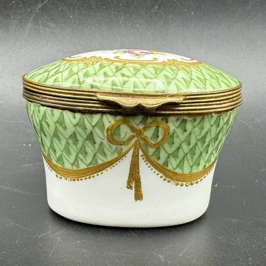 Antique SEVRES Hand Painted Porcelain Oval Trinket Box B-L MARK Green Pink