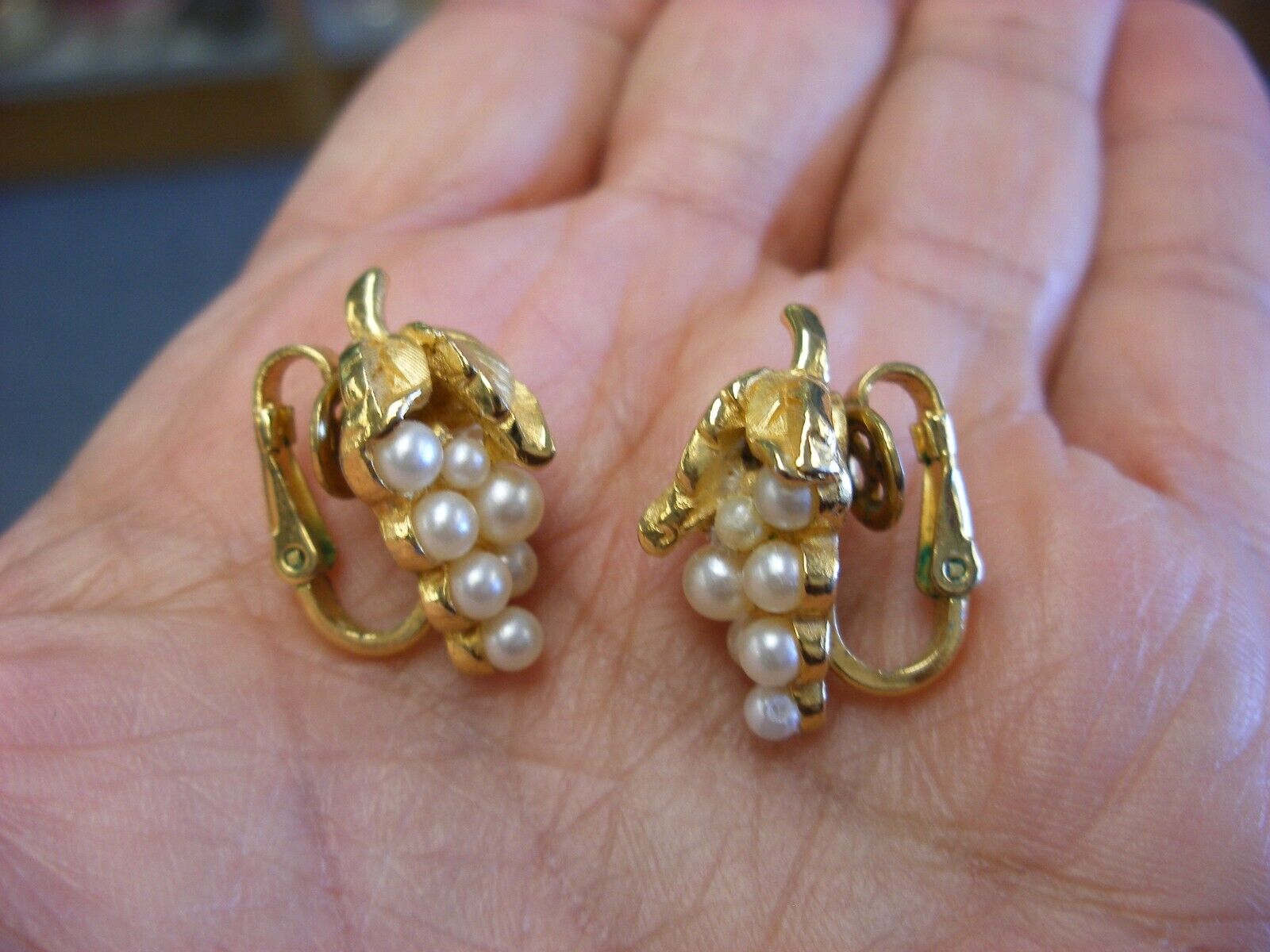 Vintage Trifari Clip-On Earrings Grape Design with Faux Pearls #B260